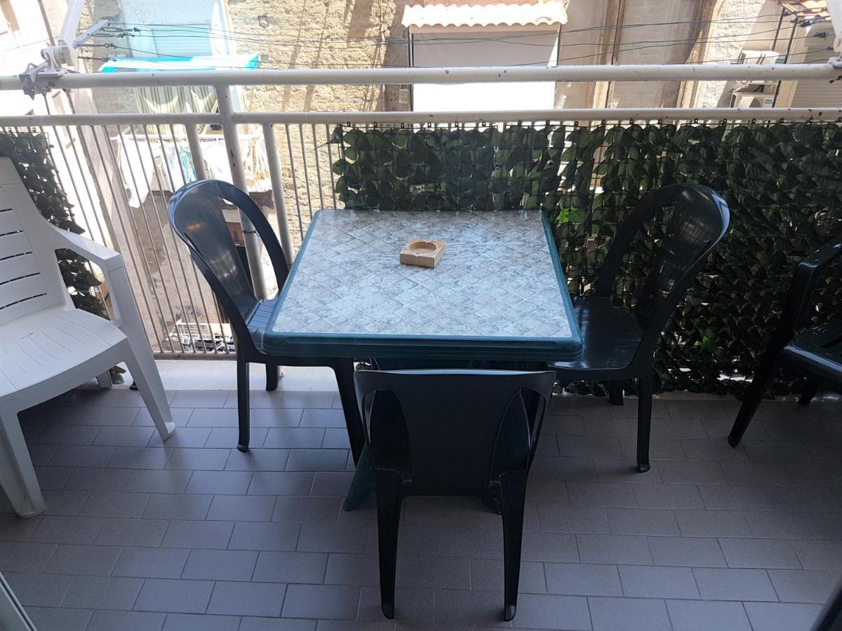 Ferienwohnung La Dimora Di Antonietta - Centro Storico Neapel Exterior foto